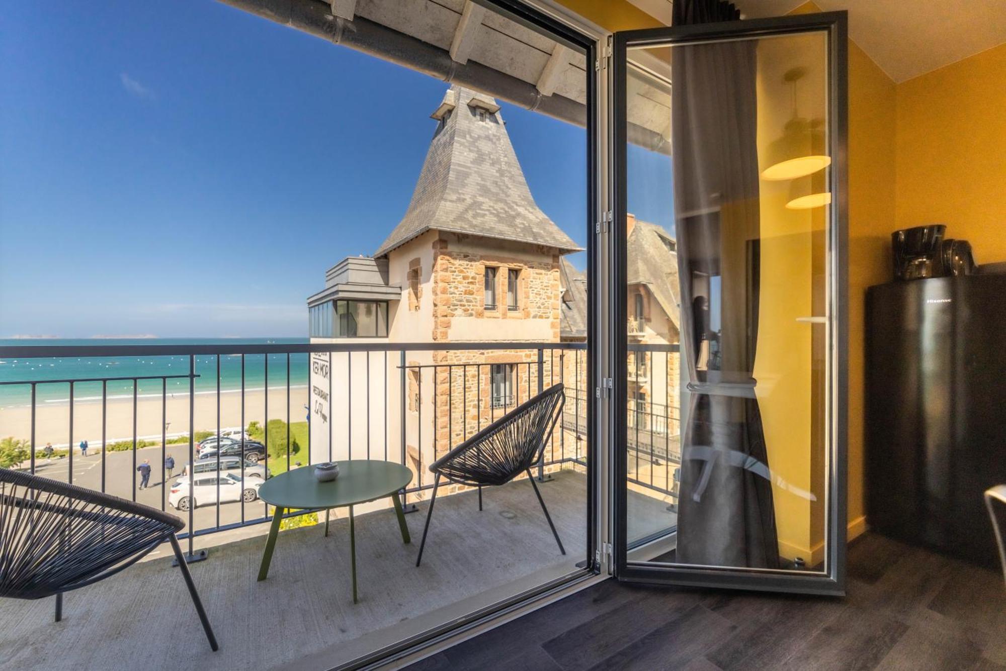 Logis Hotel Ker Mor Perros-Guirec Exterior photo
